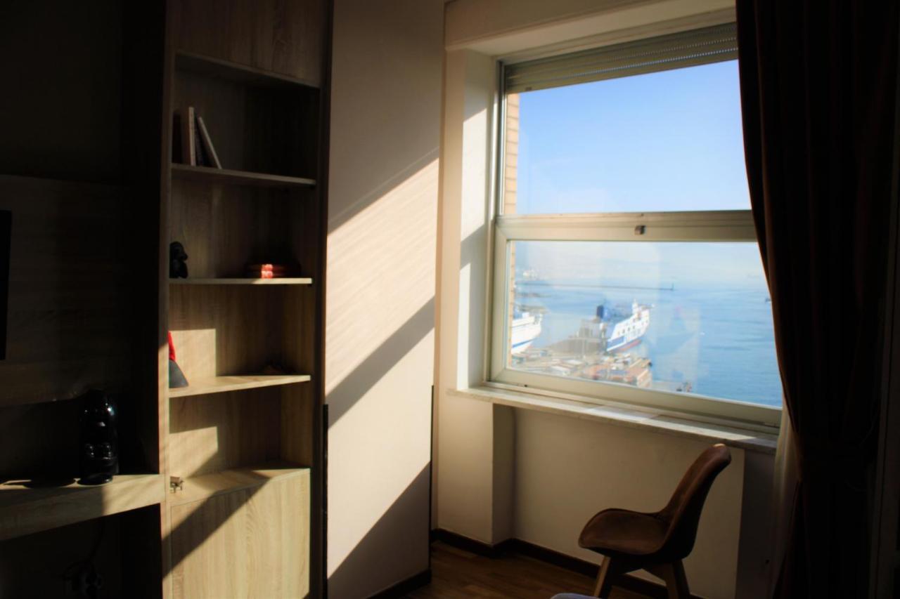 De Gasperi 55 2* Napoli